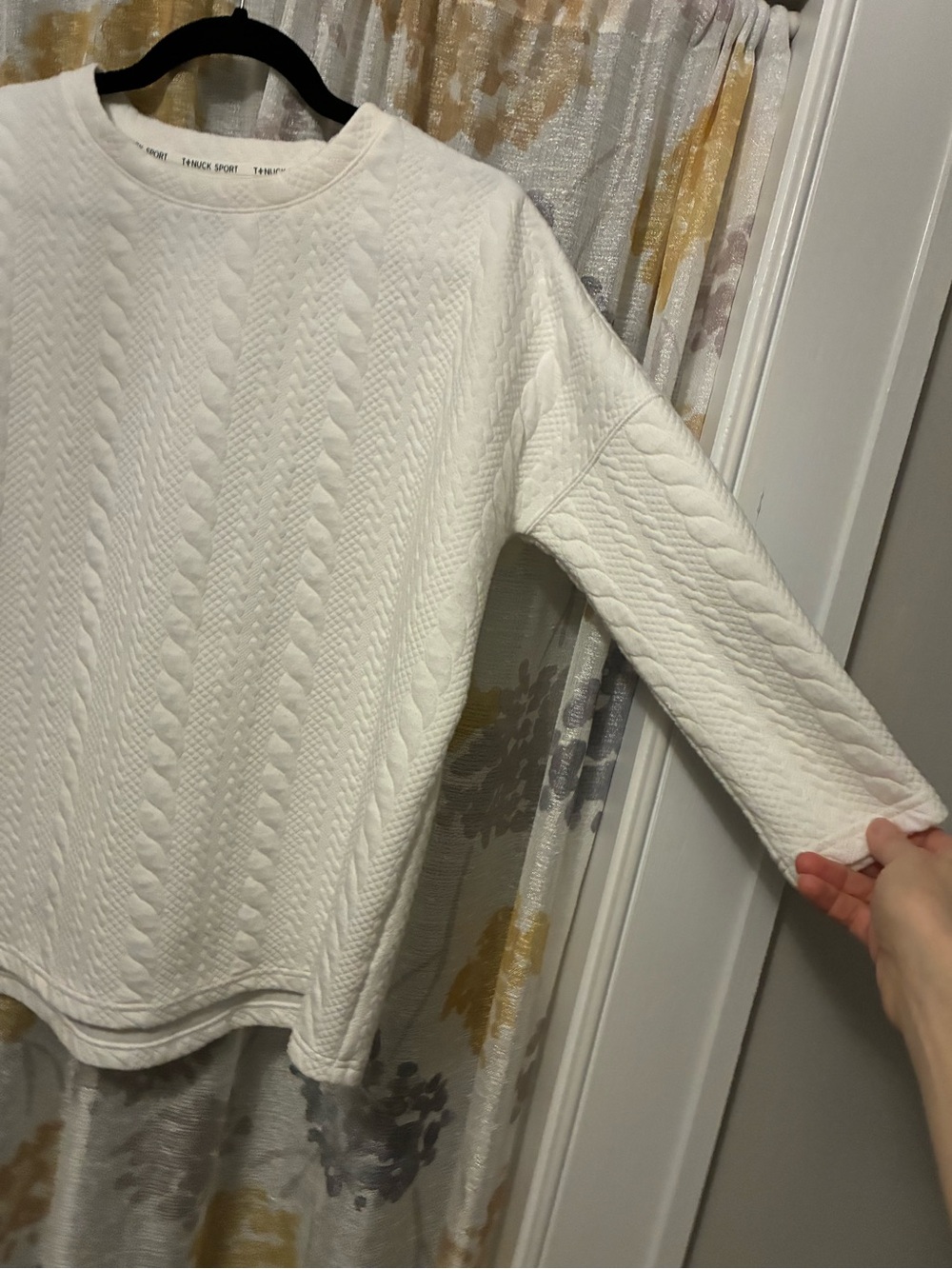 TuckernulWhite Cable Knit Sweatshirt - Picture 3 of 7
